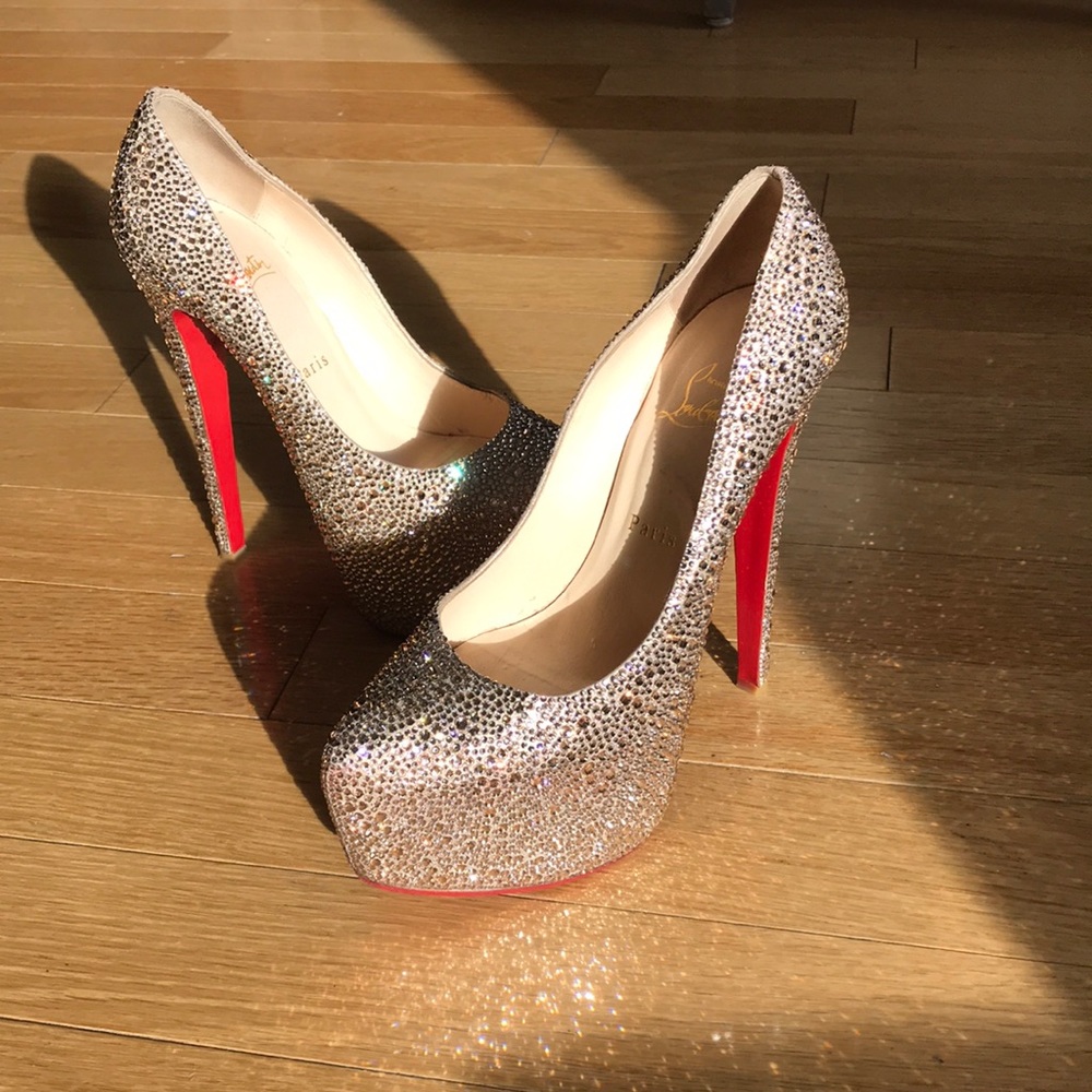 Christian Louboutin Daffodile Swarovski Pumps - Picture 4 of 8